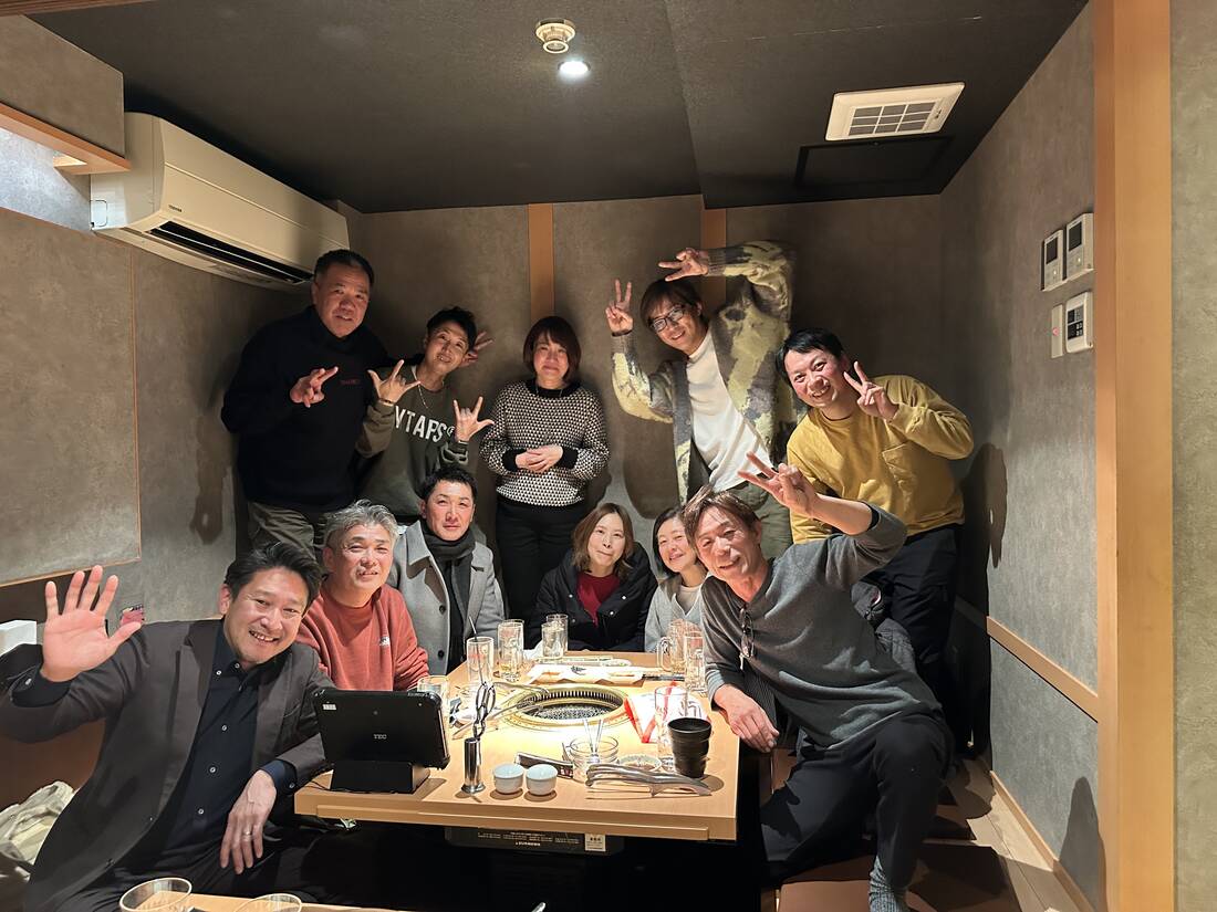 スタッフ集合写真